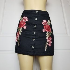 Rose Button Down Skirt | NWT